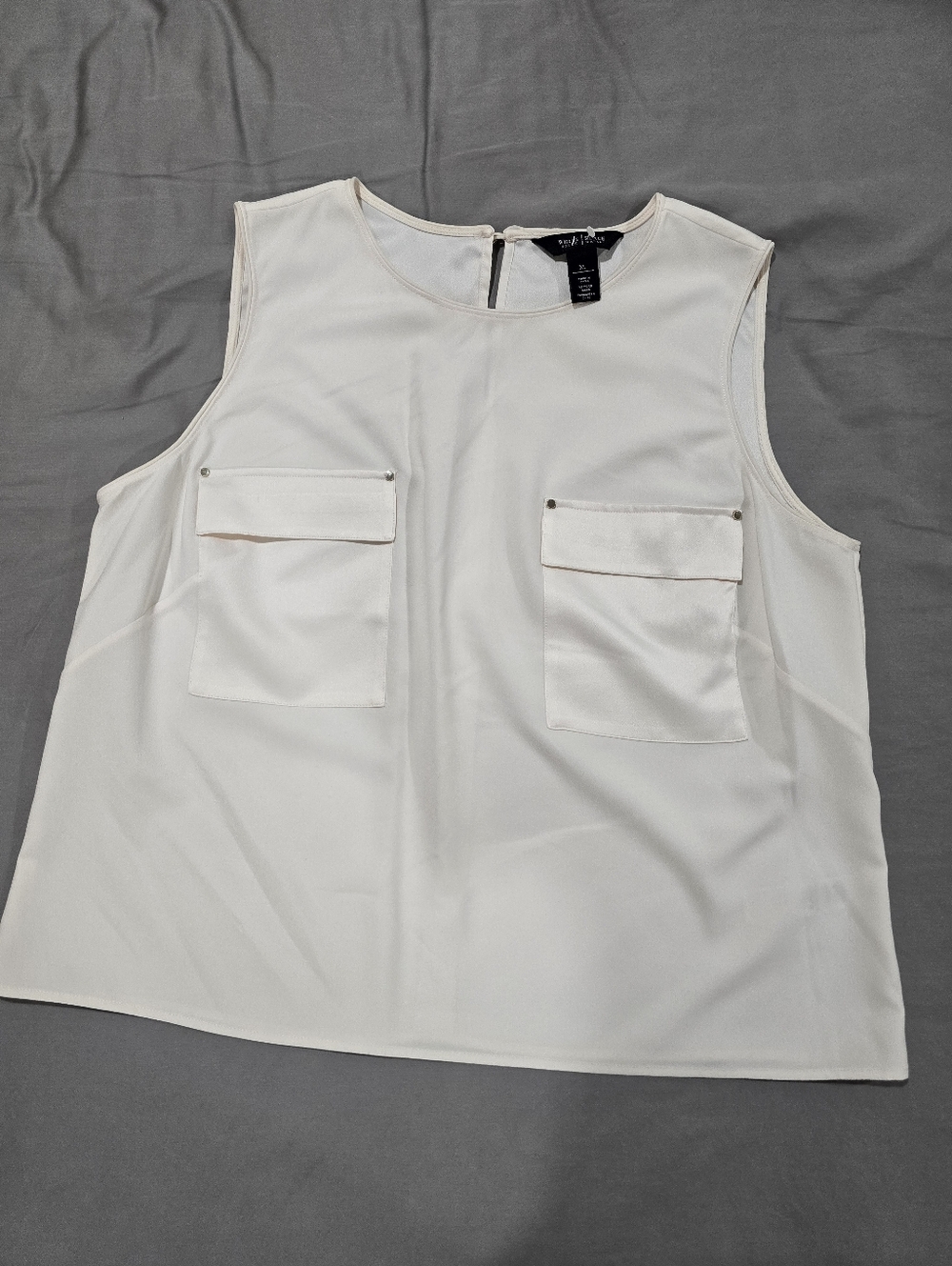 White House Black Market Cream Sleeveless Pocket Blouse